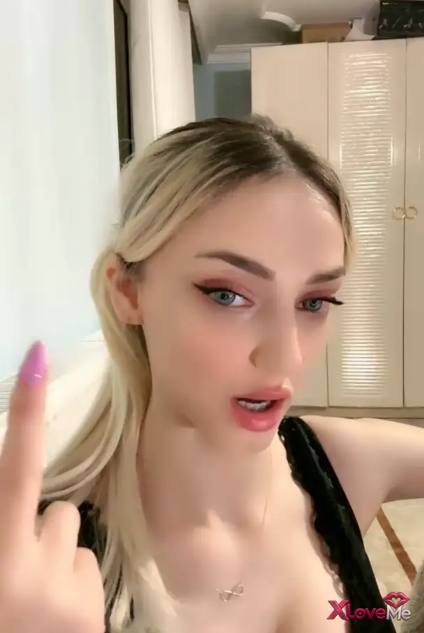 Ateşli Porno — DenizSu ifşa Çakır gözlü kızın yayını