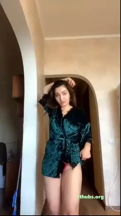 Leyla Özel — Leyla