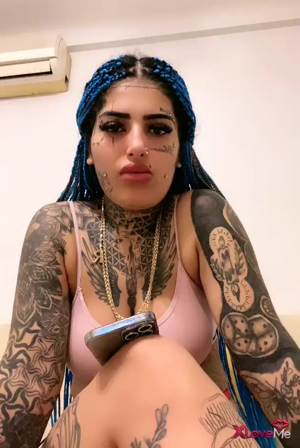 Raperin Porno — Raperin Yılmaz ifşa 30 dakkalık normal yayın seyret — Raperin Yılmaz