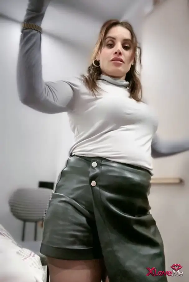 Türk İfşalar — Tango Arzu ifşa Dışardan gelip izleyenler için soyundu — Tango Arzu