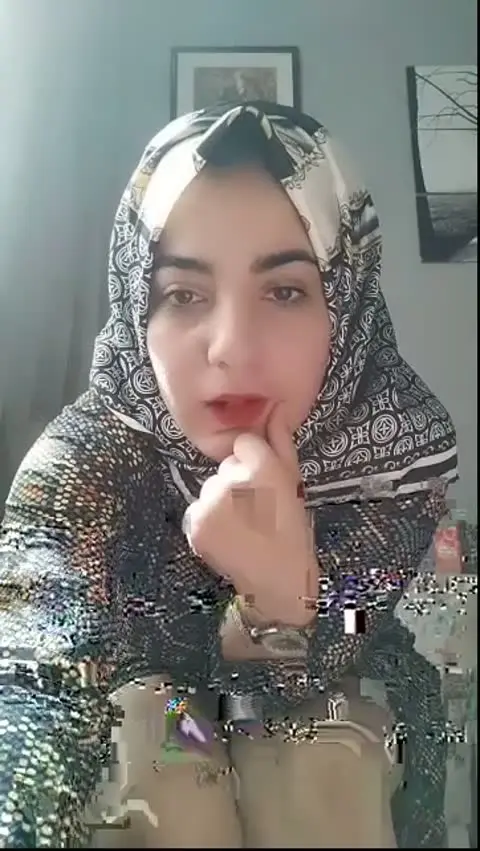 Türbanlı Porno — Türbanli Öğretmen