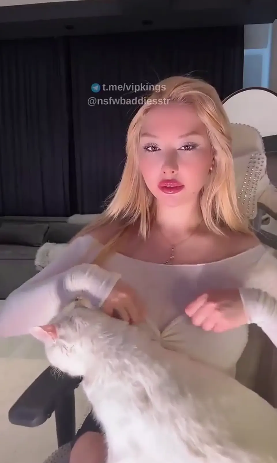 Bigo Hatice ifşa Sexy hatunun full yayını — Hatice — Canlı Yayınlar