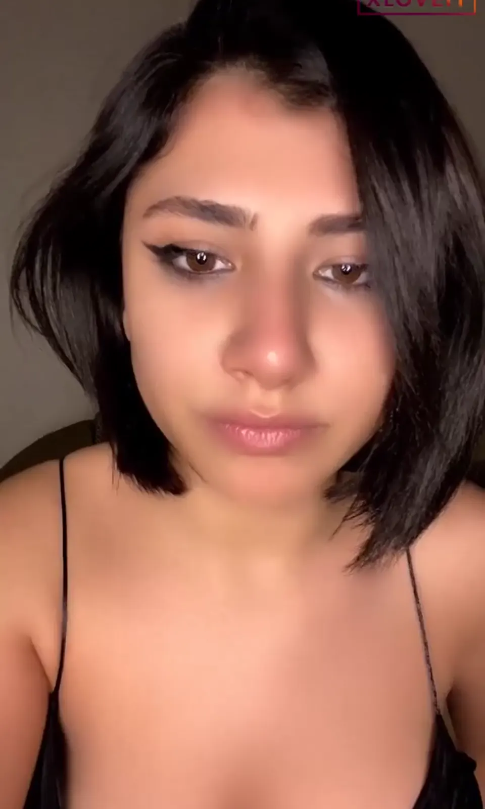 Rana ifşa Esmer hatundan sexy yayın seyret — Rana — Canlı Yayınlar