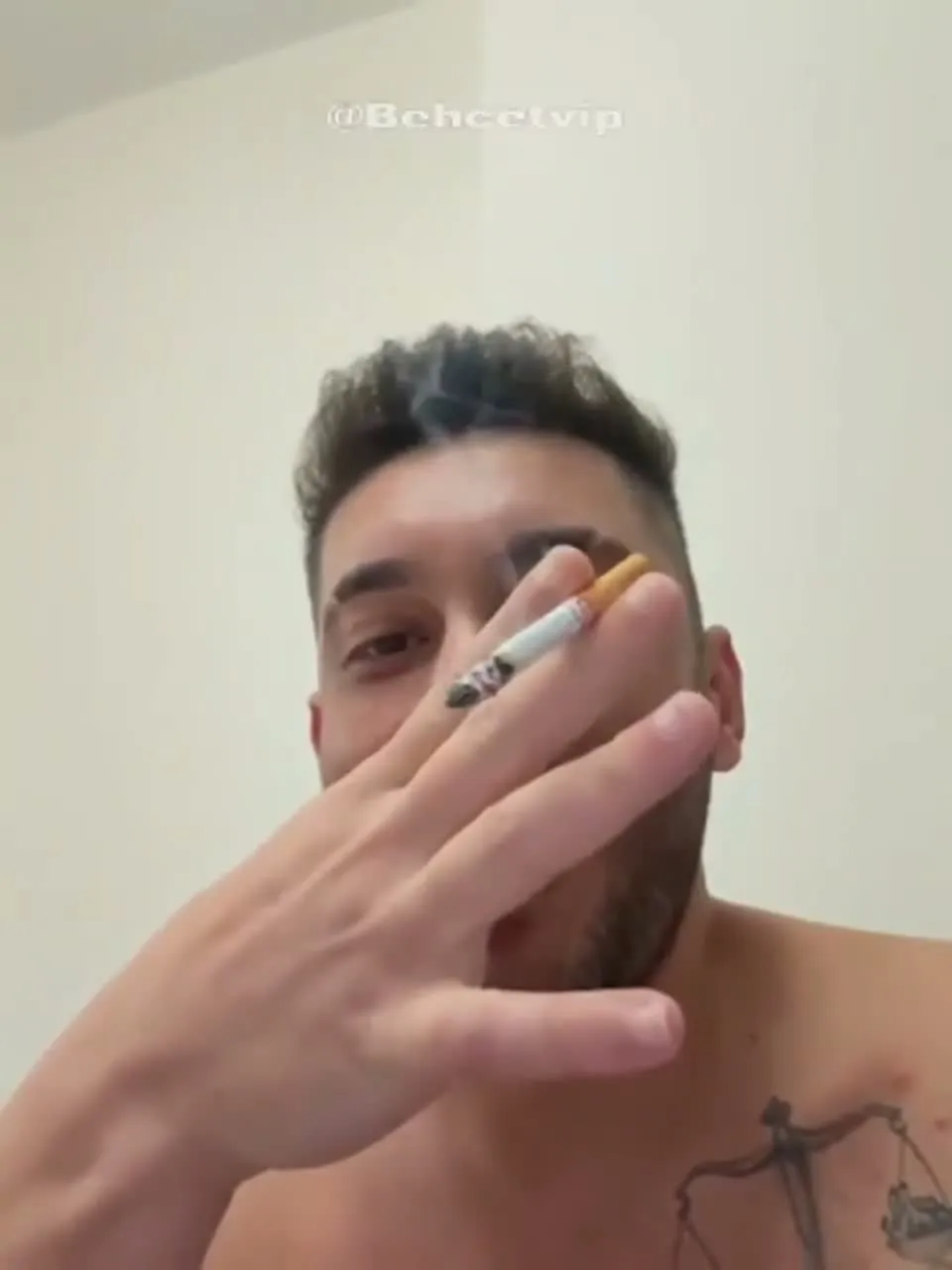 Sarsılmaz ifşa Sikiş öncesi hatunla yayın yaptı — Sarsılmaz — Canlı Yayınlar